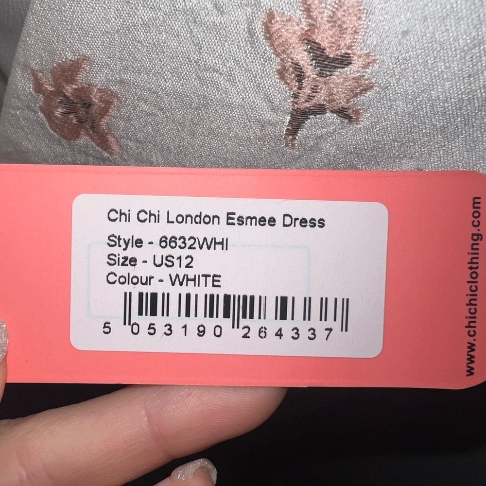 Chi chi London esmee floral jacquard dress size 12 nwt - Picture 4 of 8